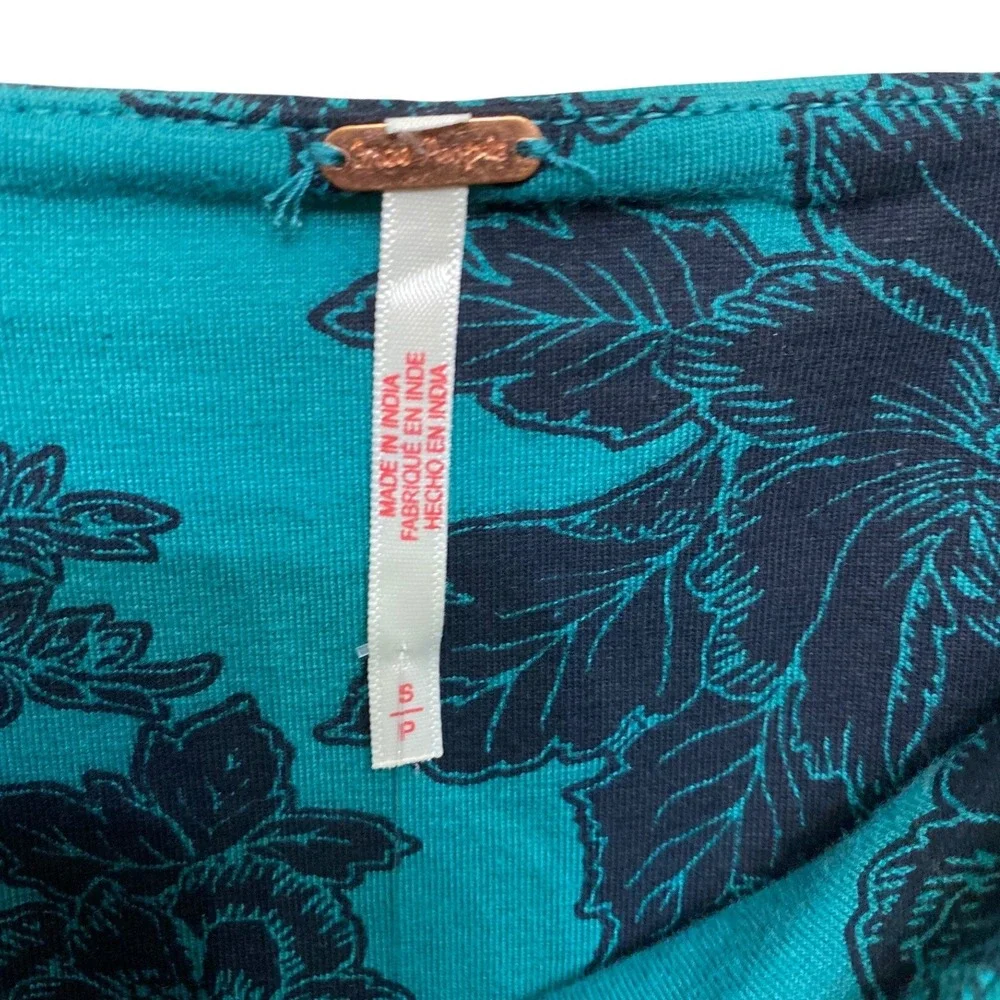 Free People Teal Navy Blue Floral Print Camisole Square Neck Lace Trim Tank Top